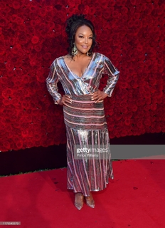 Lynn Whitfield feet photo 14