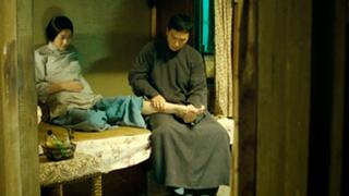 Lynn Xiong feet photo 9