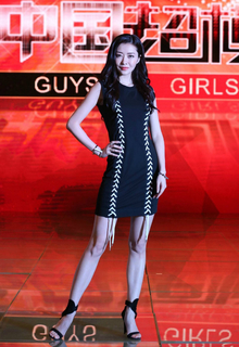 Lynn Xiong feet photo 4