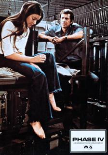 Lynne Frederick feet photo 3