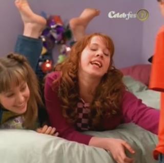 Lynsey Bartilson feet photo 16