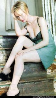 Lysette Anthony feet photo 14