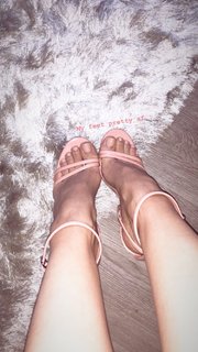 Lyssa Roberts feet photo 7