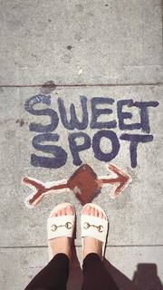 Lyssa Roberts feet photo 1