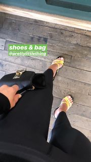 Lyssa Roberts feet photo 3