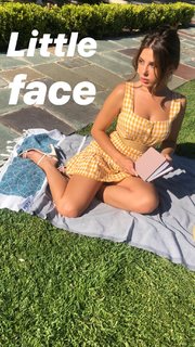 Lyssa Roberts feet photo 4