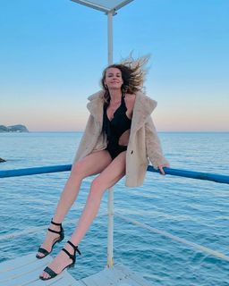 Lyubov Tolkalina feet photo 6
