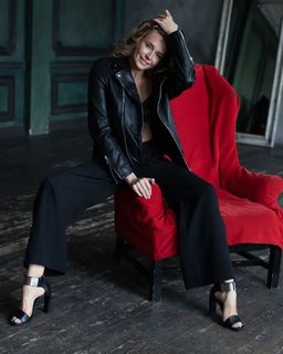 Lyubov Tolkalina feet photo 15
