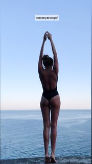 Lyubov Tolkalina feet photo 19