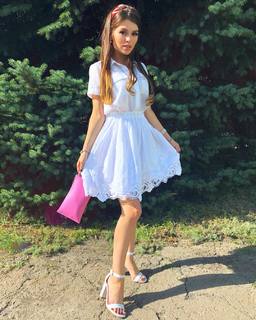 Lyusya Chebotina feet photo thumbnail