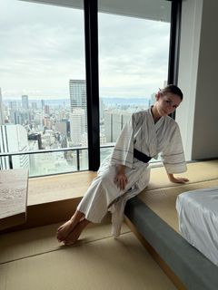 Lyusya Chebotina feet photo thumbnail