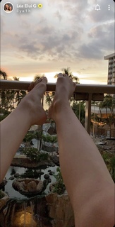 Léa Elui feet photo thumbnail