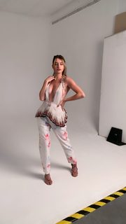 Léa Elui feet photo thumbnail
