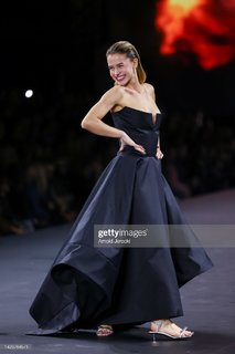 Léa Elui feet photo thumbnail