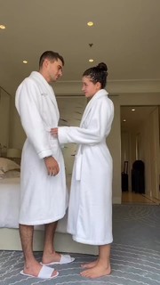 Léa Elui feet photo thumbnail