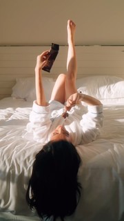 Léa Elui feet photo thumbnail