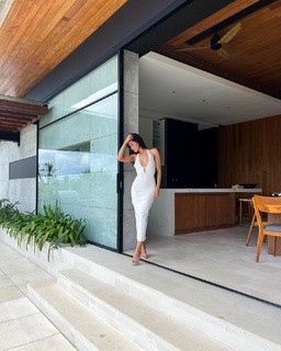 Léa Elui feet photo thumbnail