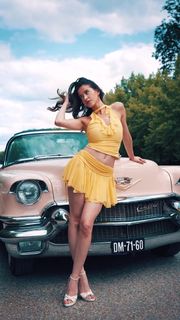 Léa Elui feet photo thumbnail