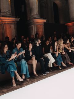 Léa Elui feet photo 13