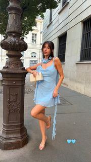 Léa Elui feet photo 13