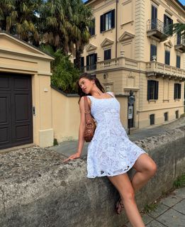 Léa Elui feet photo 12