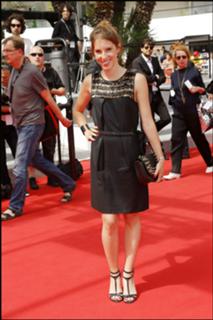 Léa François feet photo 8