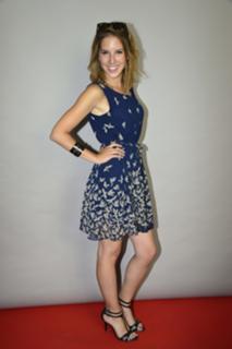 Léa François feet photo 2