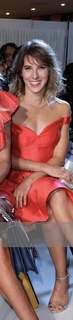 Léa François feet photo 2