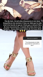 Léa François feet photo 12