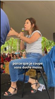 Léa Salamé feet photo 3