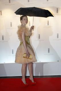 Léa Seydoux feet photo thumbnail