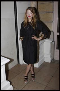 Léa Seydoux feet photo thumbnail