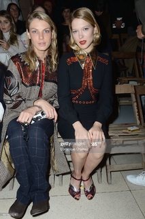 Léa Seydoux feet photo thumbnail
