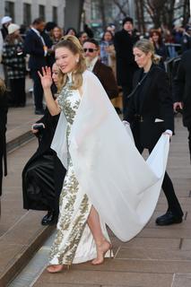 Léa Seydoux feet photo thumbnail