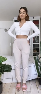 Léna Mahfouf feet photo thumbnail