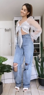 Léna Mahfouf feet photo thumbnail