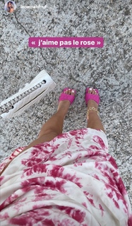 Léna Mahfouf feet photo thumbnail