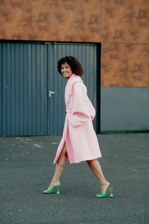 Léna Mahfouf feet photo thumbnail