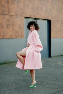 Léna Mahfouf feet photo thumbnail