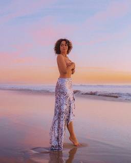Léna Mahfouf feet photo thumbnail