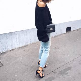 Léna Mahfouf feet photo thumbnail