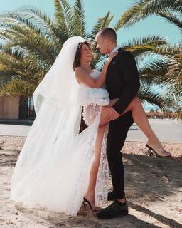 Léna Mahfouf feet photo thumbnail