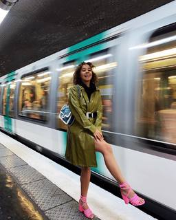 Léna Mahfouf feet photo thumbnail