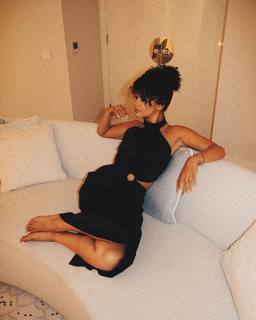 Léna Mahfouf feet photo thumbnail