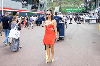 Léna Mahfouf feet photo thumbnail