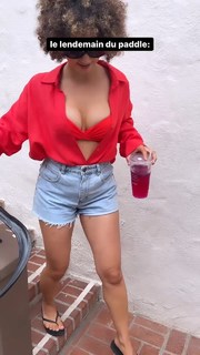 Léna Mahfouf feet photo thumbnail