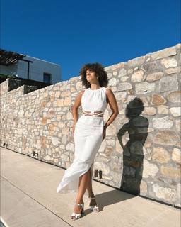 Léna Mahfouf feet photo thumbnail