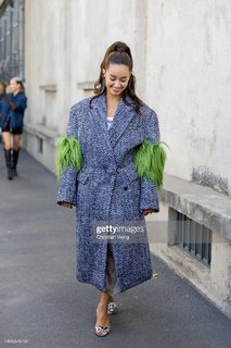 Léna Mahfouf feet photo thumbnail