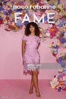 Léna Mahfouf feet photo thumbnail