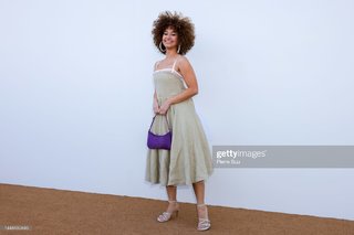Léna Mahfouf feet photo thumbnail